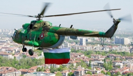 ВОЕНЕН ПАРАД  НА 6 МАЙ - ДЕН НА ХРАБРОСТТА И ПРАЗНИК НА БЪЛГАРСКАТА АРМИЯ